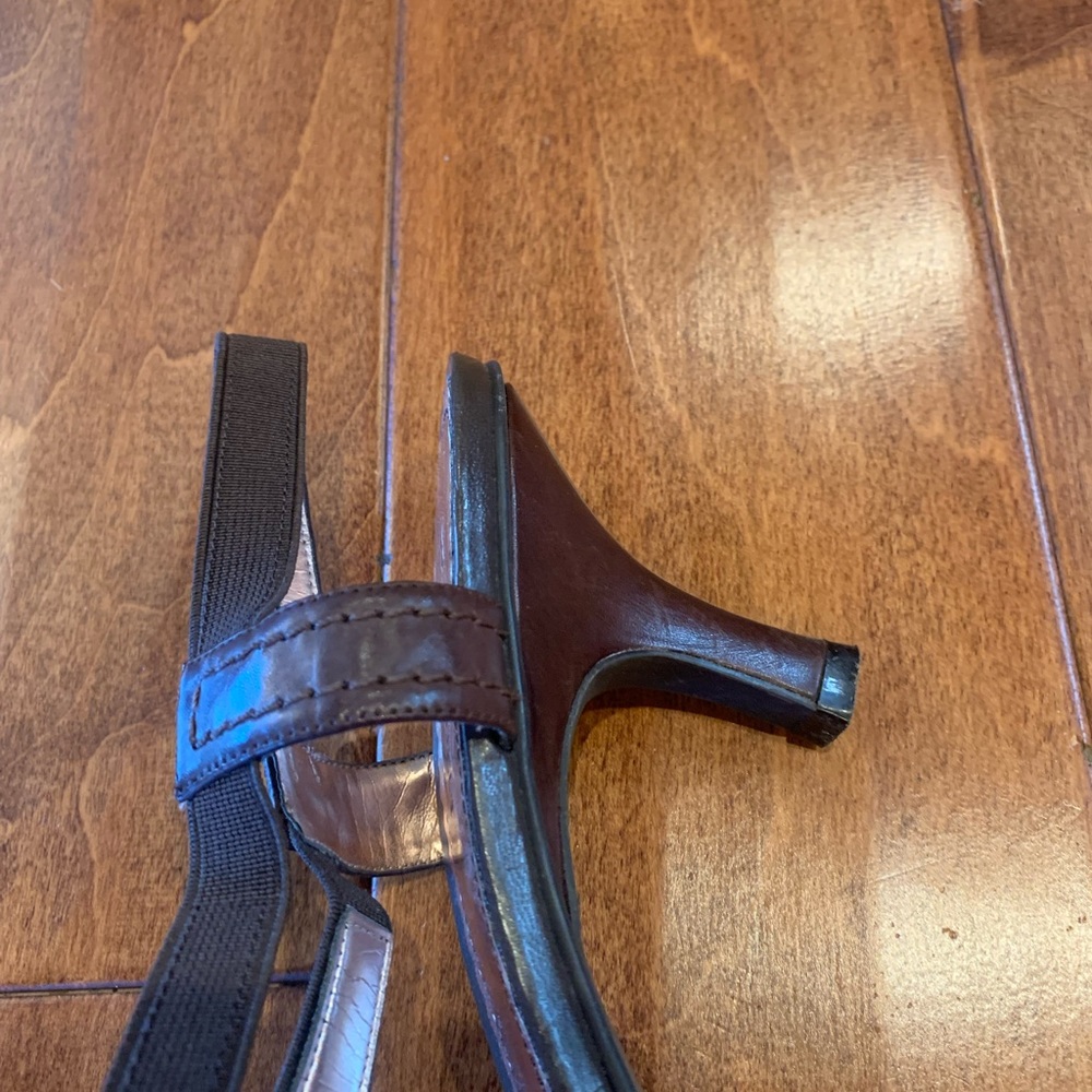 Naturalizer Brown Heel - Picture 4 of 6